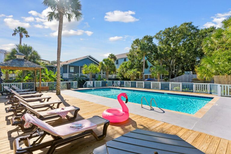 The Folliday Inn, Folly Beach