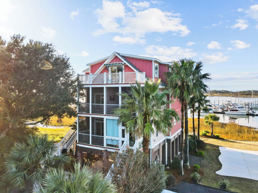 Regatta Inn on the Folly River, Folly Beach