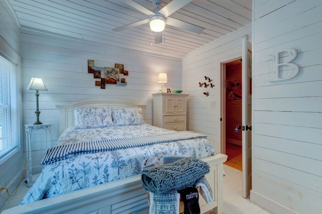 Guest bedroom at Riverside Inn and Cottages